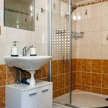 Konopiste Nova Myslivna 3*