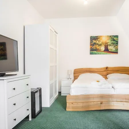 Konopiste Nova Myslivna Hotell